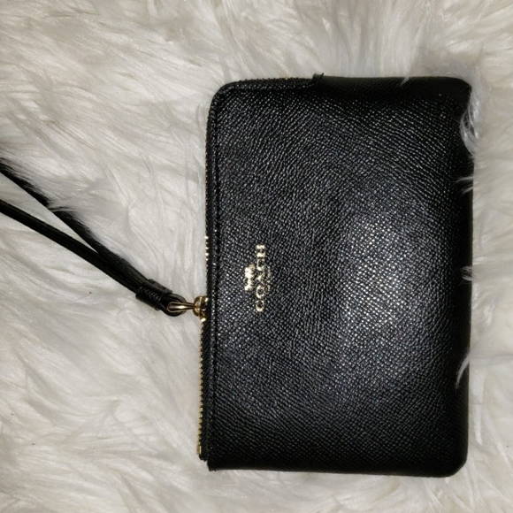 Coach wristlet - Picture 1 of 2